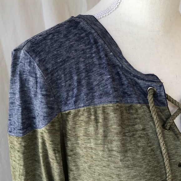 Tie Neck Tee - Picture 5 of 8